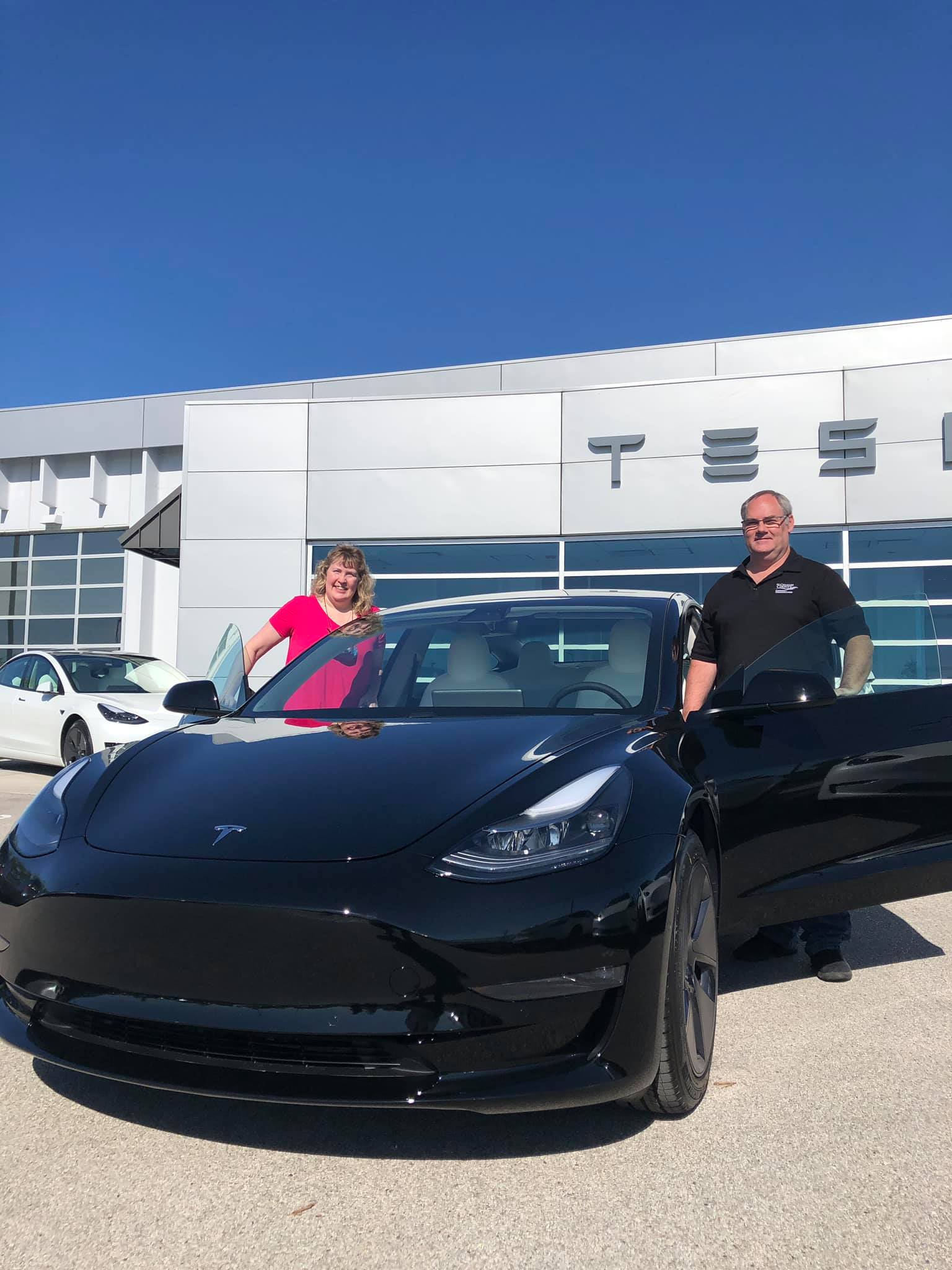 Black Betty Has Arrived, Our 2nd Tesla Model 3! – Tom's Tesla's